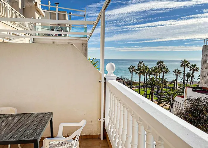 2 Bedroom Awesome Apartment In Moncofa