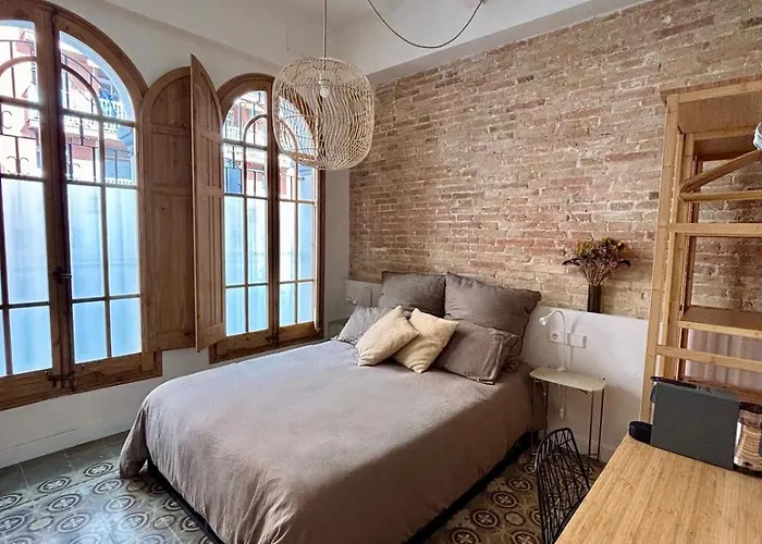 Cozy Suite In A Historic House Near The Sea