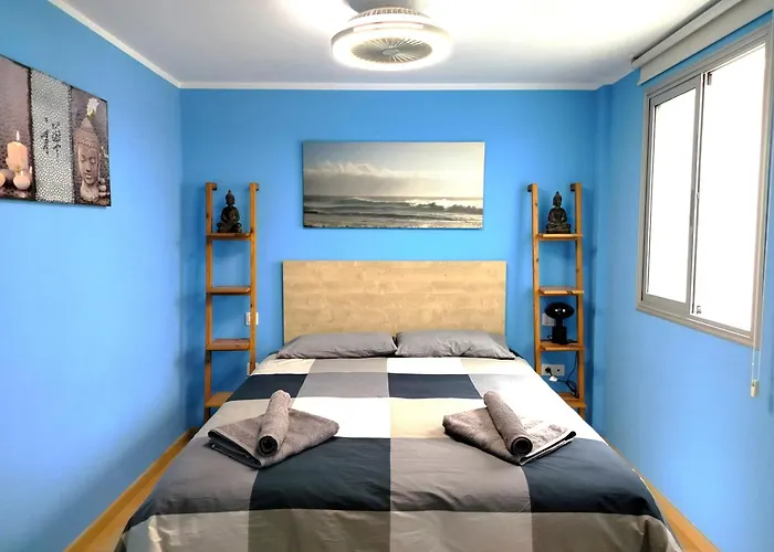 Sunny Apartment Near Las Canteras Beach