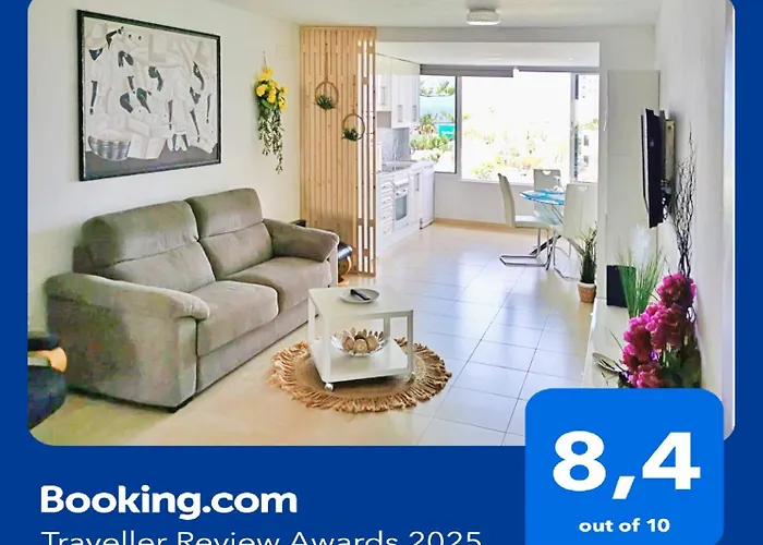Las Americas Best-Suite -Ampio Appartamento Con Vista, Giardino E Piscina