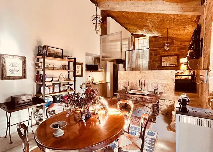 Los Lagares Manor House
