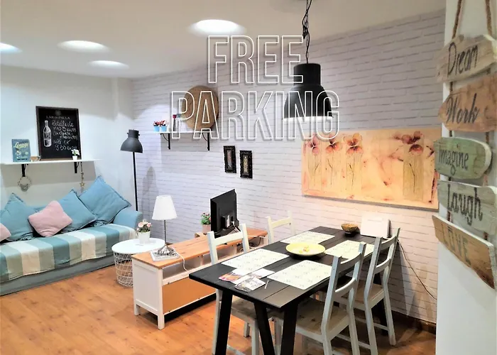 Logrocity Corazon de Logroño Parking privado gratis