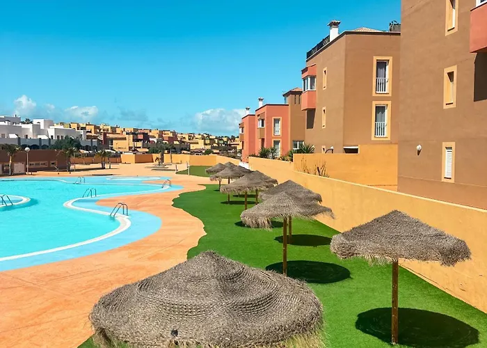 Casa Bamboo Corralejo apartamento luminoso y espacioso, piscina