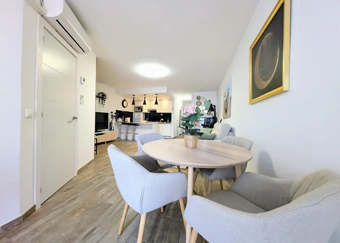 Nice Holiday Home - Sol Espanol