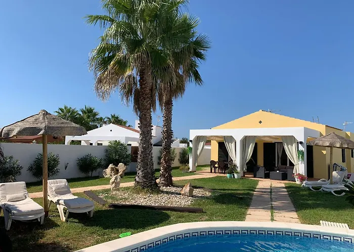 Chalet Con Piscina En Menorca