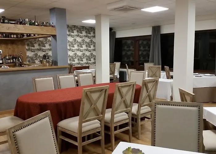 Lera Restaurante Hotel