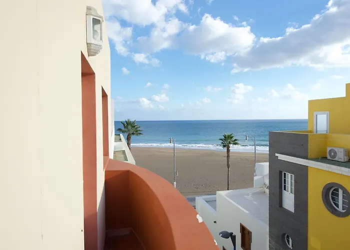 Apartamento con ascensor en primera línea