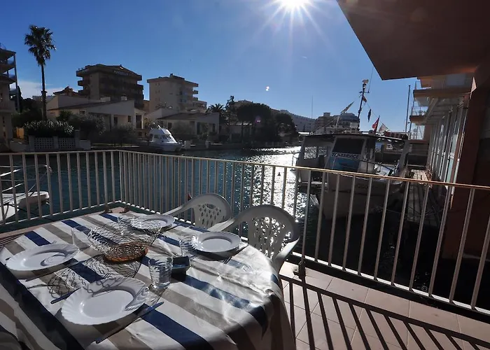 Apartments Limit Rent Costabrava