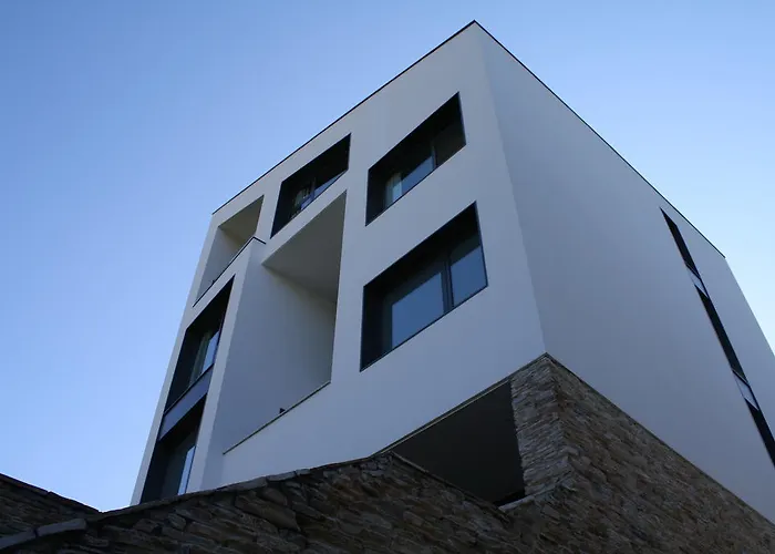 Hostal Tres Campanas
