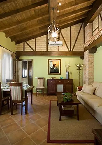 Apartamentos Rurales Cumbres De Gredos