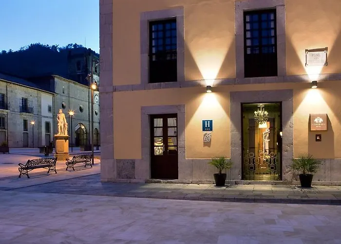 Antiguo Casino Hotel