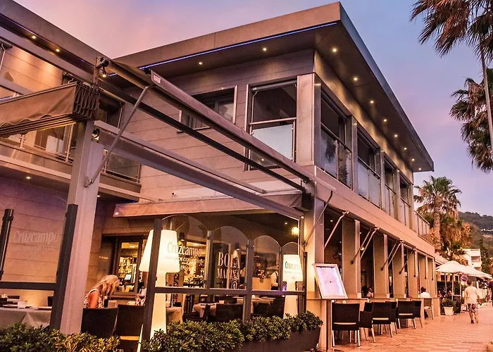 H Boutique La Caleta Bay