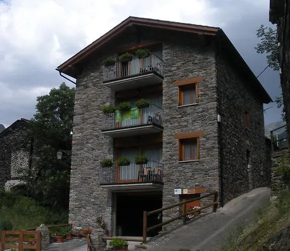 Apartaments La Canal