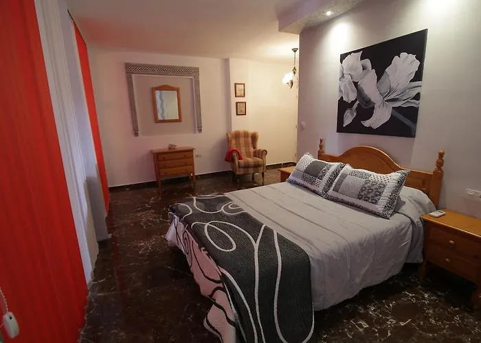 Apartamentos Turisticos La Fonda