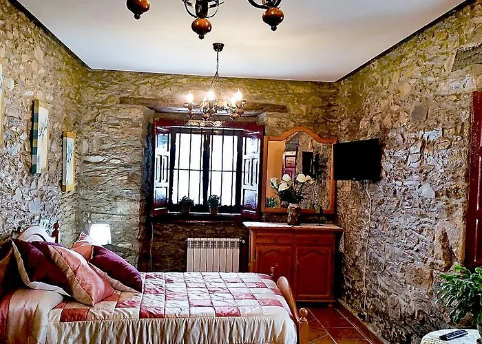 La Casona De Faedo Pension