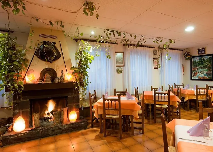 Hotel Castillo D\'Acher