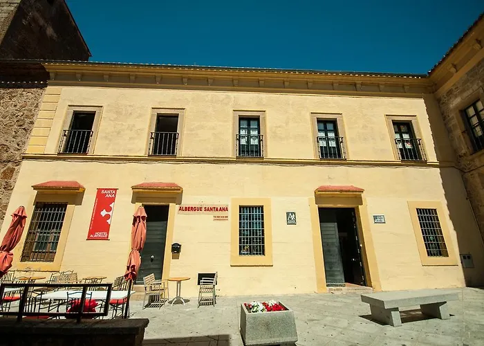 Albergue Santa Ana