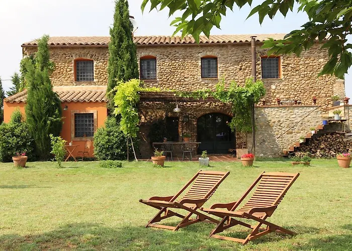 Hostal Nou De Crespia