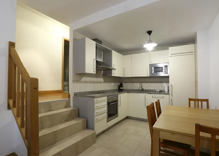 Tolosa By Smiling Rentals