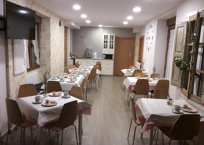 La Casa De Los Soportales
