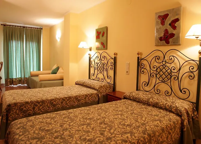 Hotel Los Arcos