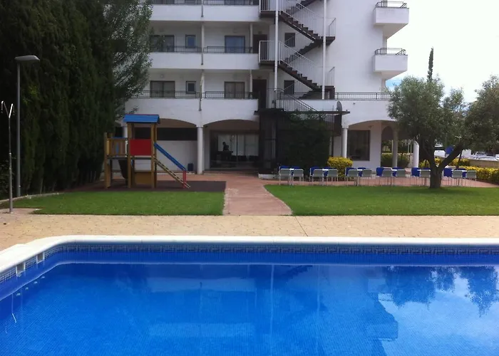 Bay Hotel