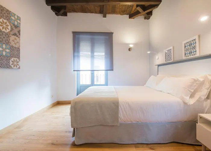 Aldaba Apartamentos