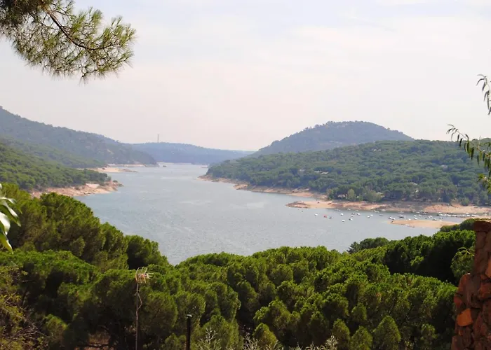 A Orillas Del Lago