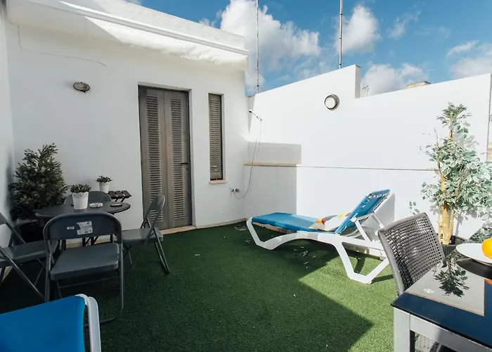 Plaza del Buen Suceso ( Wifi, terraza, Parking )