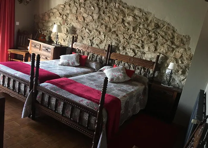 Posada Rural El Trenti De Corona