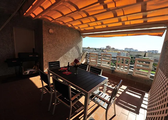 Atico Terrazas vistas Piscinas Parking 2 baños