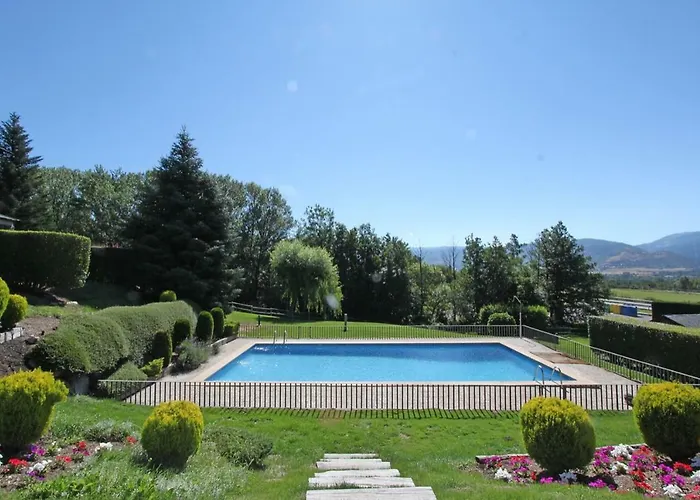 Tpa Casa En Pleta De Saga Con Piscina Para 6/8 Personas
