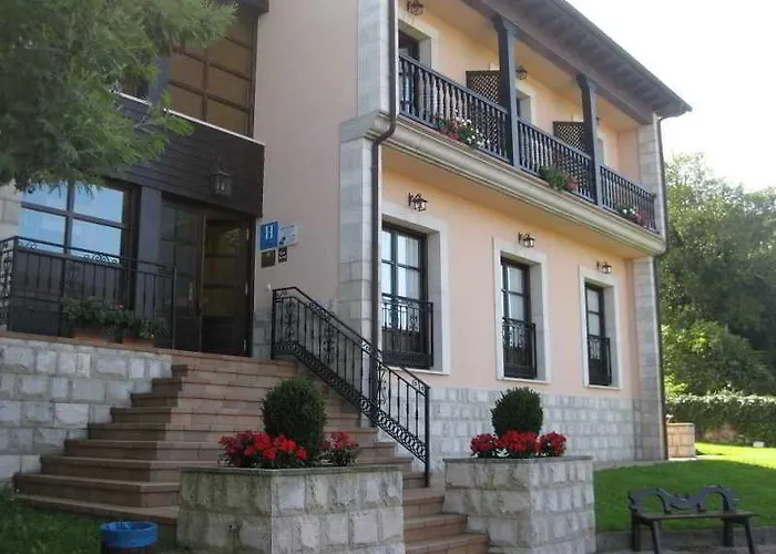Hotel Rural El Texeu