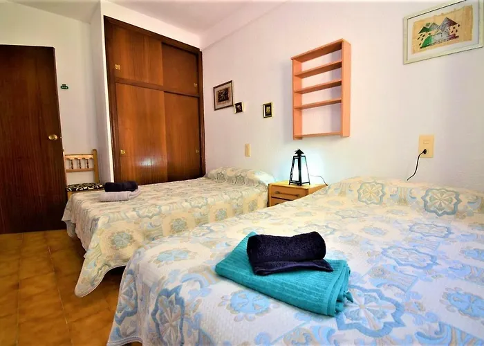 34 Retro Beach House - Alicante Real Estate