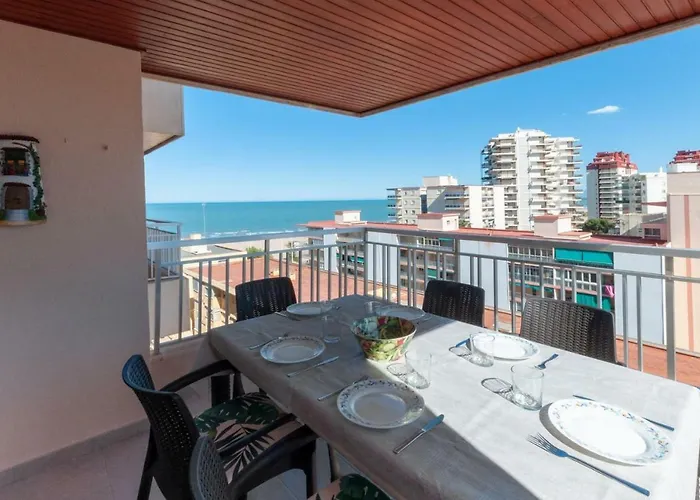 Torres Del Mar