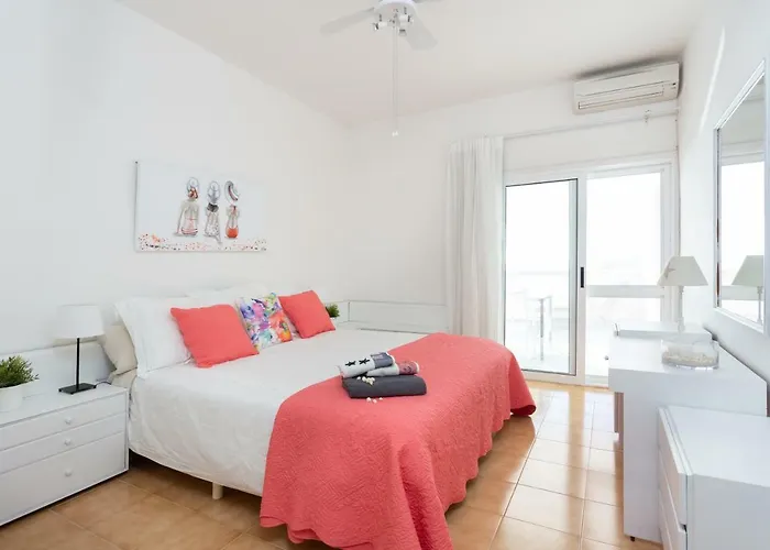 Frontline Beach Apartment