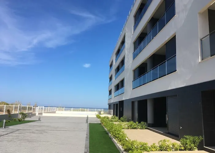 Pinada Beach IV