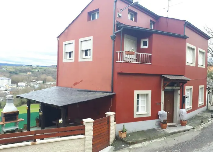Casa María del Carmen Arias