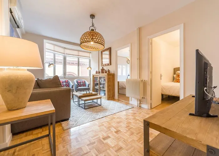 For You Rentals Madrid Rio Apartment Maz10