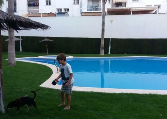 Habitacion Doble Con Bano Privado, Desayuno Y Piscina