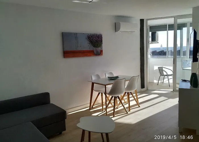 Apartamento En Urbanizacion Algaida En Primera Linea De Playa