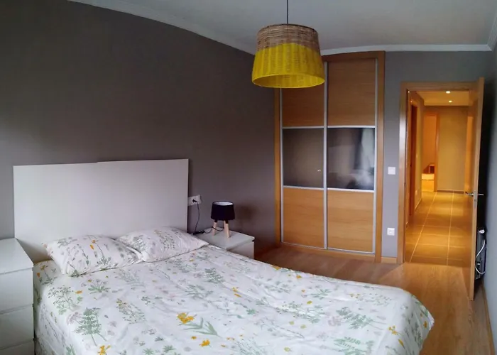 Apartamento Con Piscina En Foz