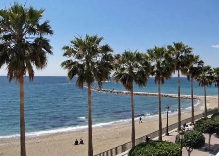 Nuevo y lujoso apartamento en Marbella Centro a pie de playa 625