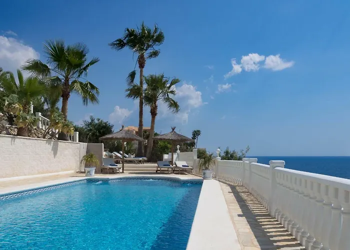 Frontline Villa, Five Star Deluxe