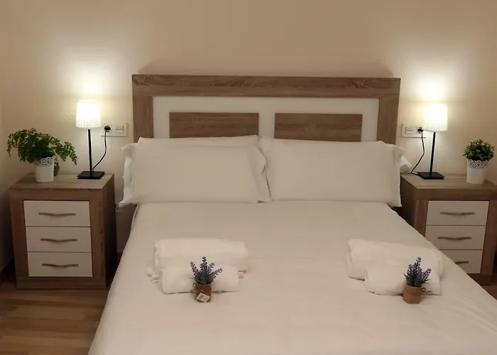 Apartamento turisticos Puente Romano P3 2-B