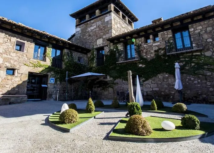 Hotel Restaurante Masia La Torre