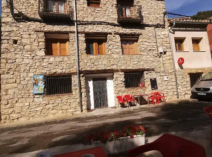 Casa Rural y Albergue Tormon