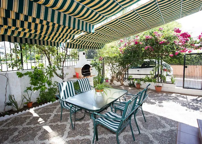 Monkó - El Patio De La Bugambilla