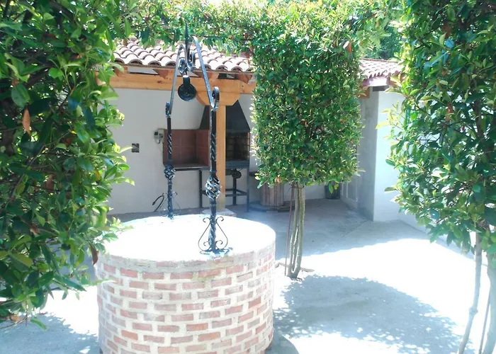 APARTAMENTOS LA CASONA DE EZCARAY CON TERRAZAS y PATIOS INDIVIDUALES
