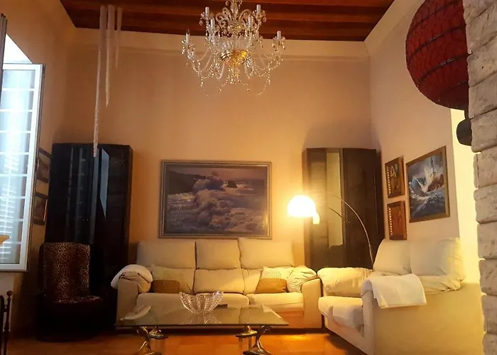 Casa Familiar CD